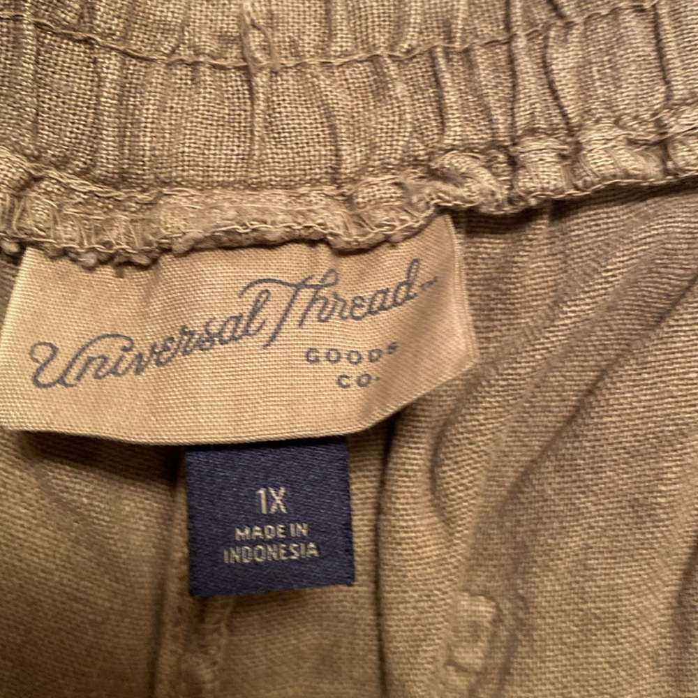 Brand New Universal Thread Olive Shorts… - Picture 3 of 5